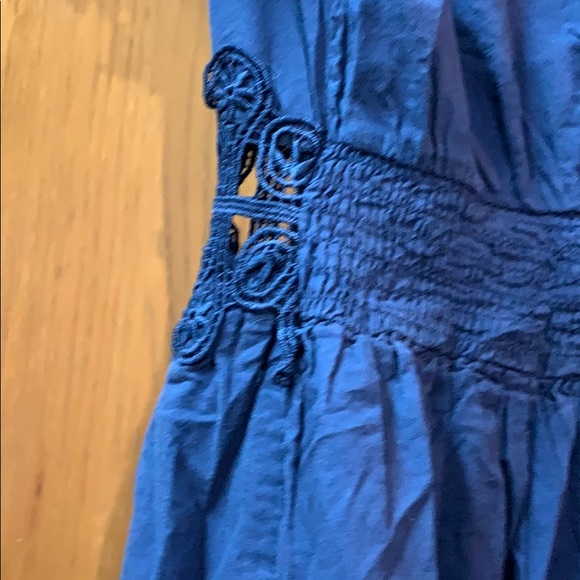 Beautiful blue “Whyte Eyelash” dress size M - Picture 11 of 16